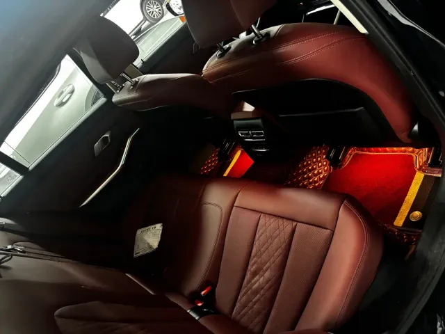 BMW 3 Series — Фото автомобиля 12