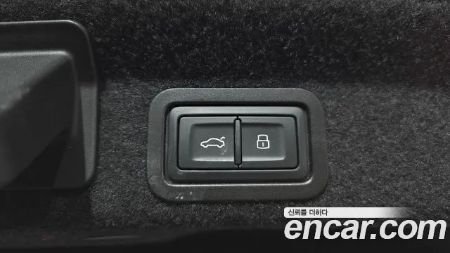 Audi A6 45 TFSI quattro Premium — Фото автомобиля 30