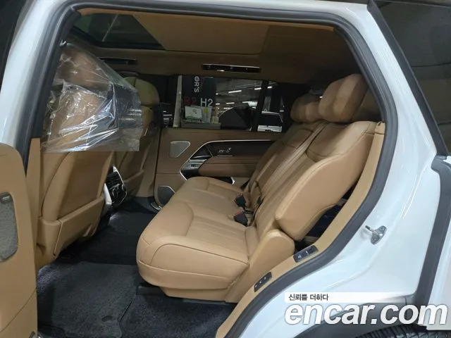 Land Rover Range Rover — Фото автомобиля 12