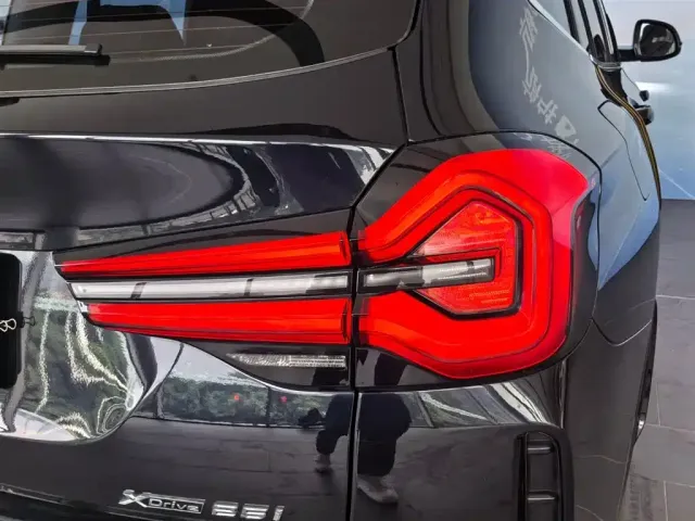 BMW X3 — Фото автомобиля 11