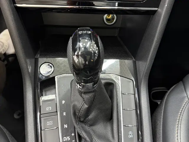 Volkswagen Tharu — Фото автомобиля 16