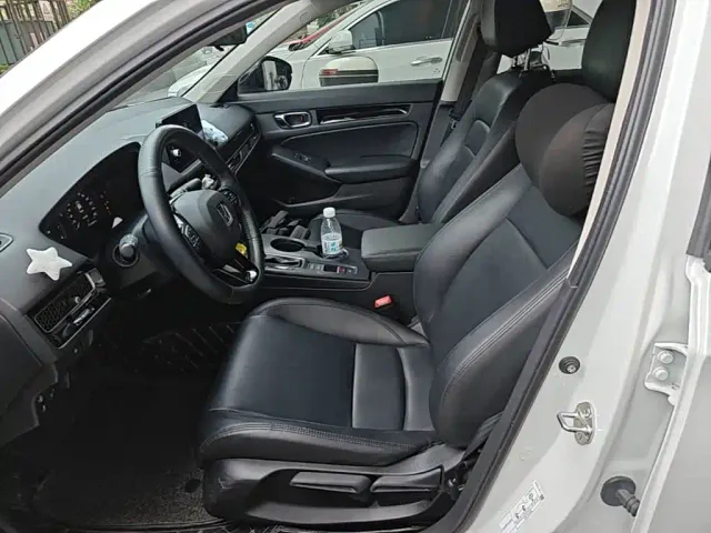 Honda Civic — Фото автомобиля 14