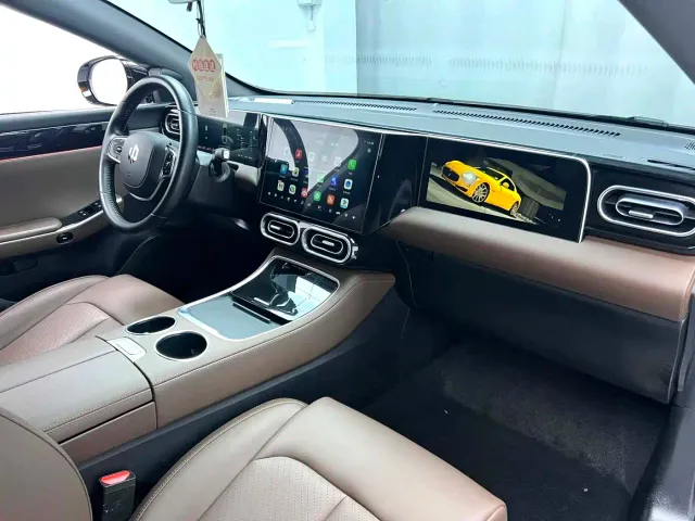 Leapmotor C01 — Фото автомобиля 16