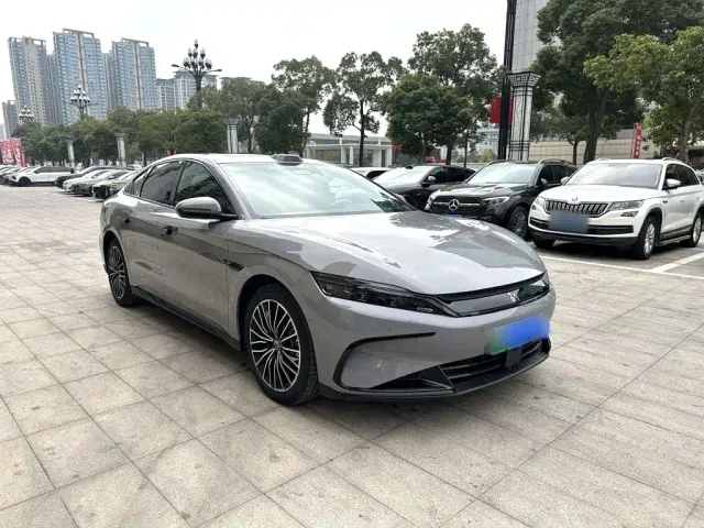 BYD Han — Фото автомобиля 3