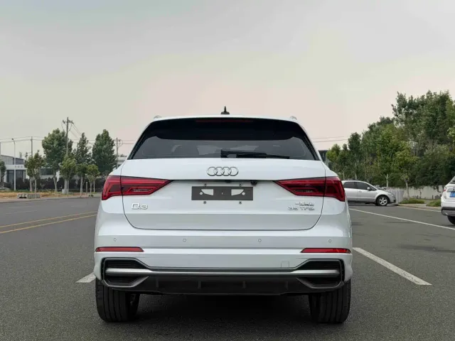 Audi Q3 — Фото автомобиля 5