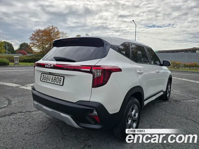 Kia Seltos New — Фото автомобиля 4