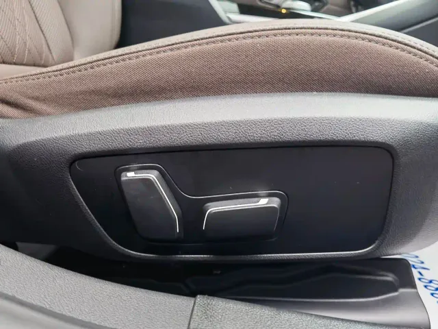 BMW 3 Series — Фото автомобиля 17