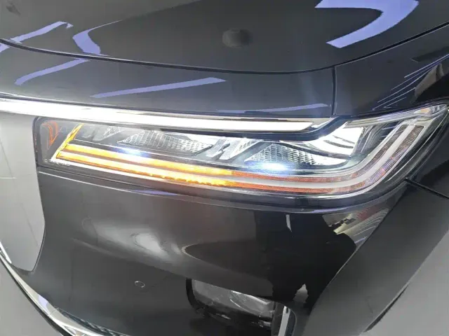 Hongqi H9 — Фото автомобиля 23