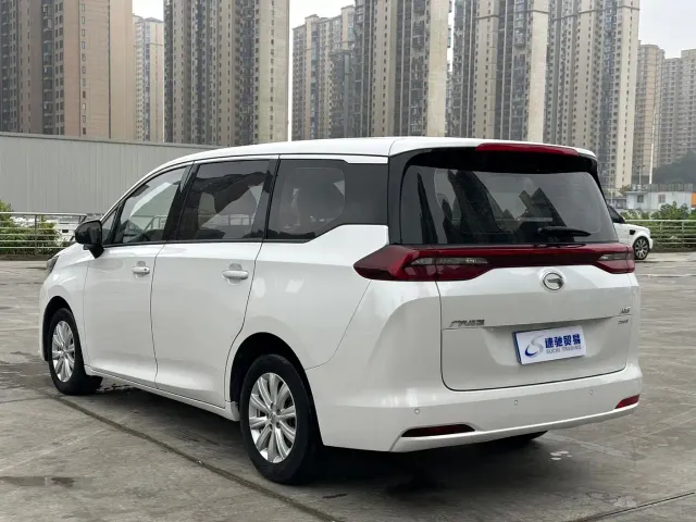 GAC Trumpchi M6 — Фото автомобиля 4