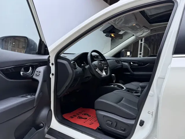 Nissan X-Trail — Фото автомобиля 22