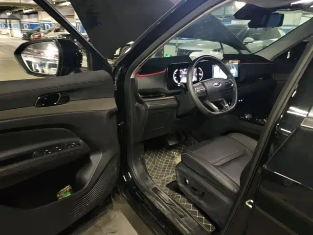 Ford Lingrui 2022 EcoBoost 170 Platinum — Фото автомобиля 12
