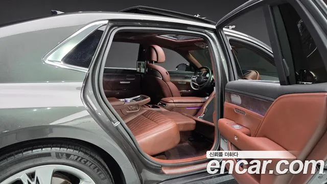 Genesis G90 Бензин 3.5 турбо AWD — Фото автомобиля 9