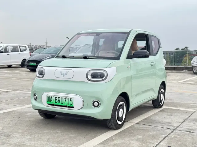 Фотография автомобиля — Wuling Hongguang Mini EV