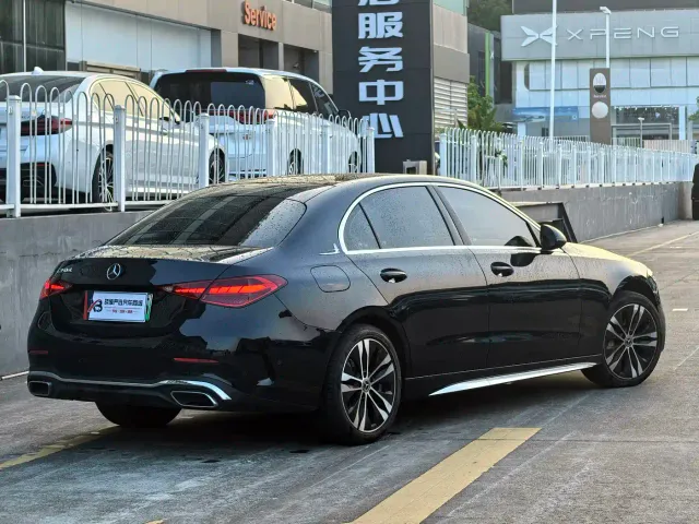 Mercedes-Benz C-Class — Фото автомобиля 16