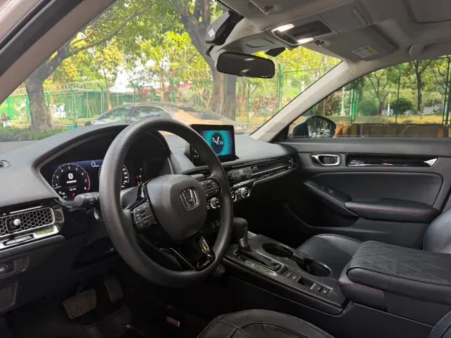 Honda Civic — Фото автомобиля 7