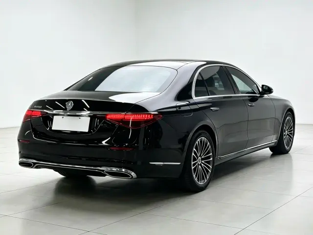 Mercedes-Benz S-Class — Фото автомобиля 9