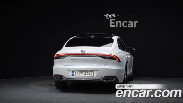 Hyundai Grandeur Новый Grandeur IG — Фото автомобиля 4