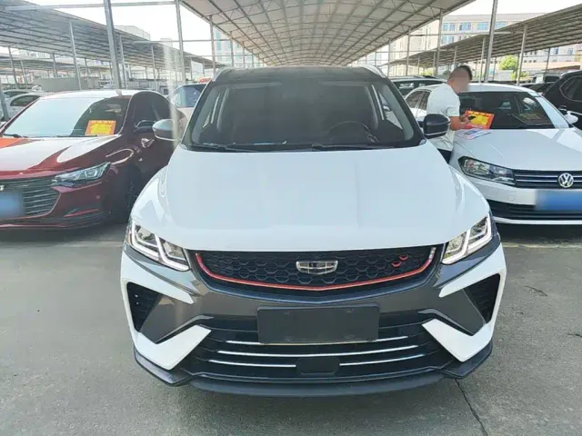 Geely Binyue — Фото автомобиля 2
