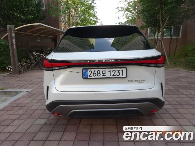 Lexus RX — Фото автомобиля 4