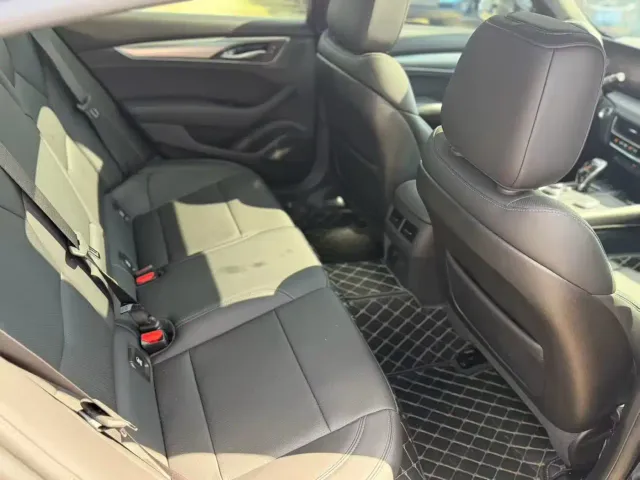 Cadillac CT5 — Фото автомобиля 9