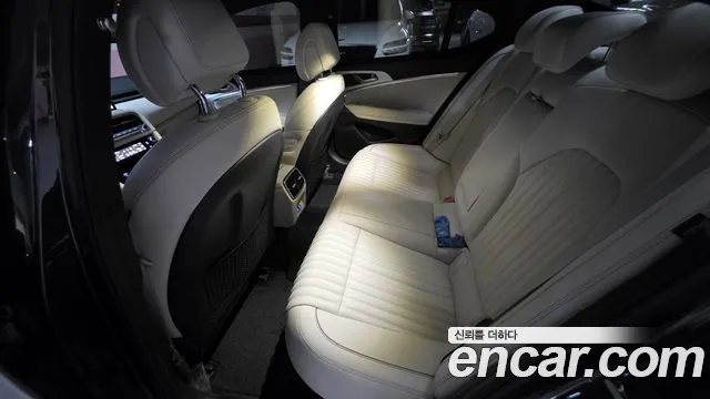 Genesis G70 New — Фото автомобиля 11