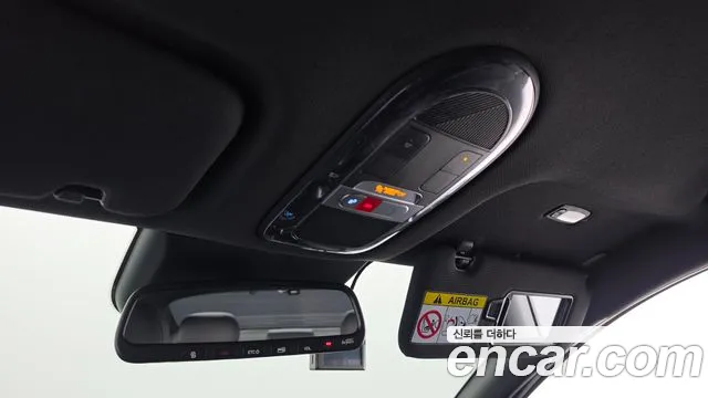 Hyundai Ioniq 6 — Фото автомобиля 24
