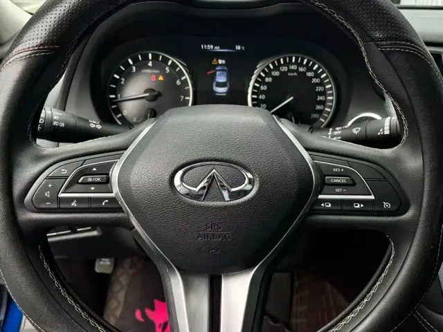 Infiniti Q50L — Фото автомобиля 13