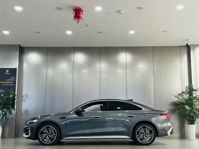Audi A5L — Фото автомобиля 9