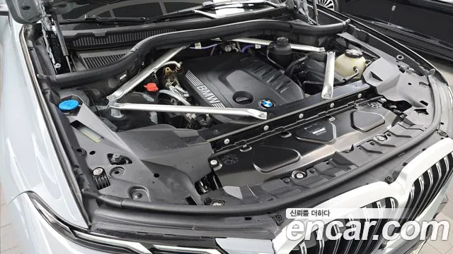 BMW X7 xDrive 40d M Sport 7 мест — Фото автомобиля 6