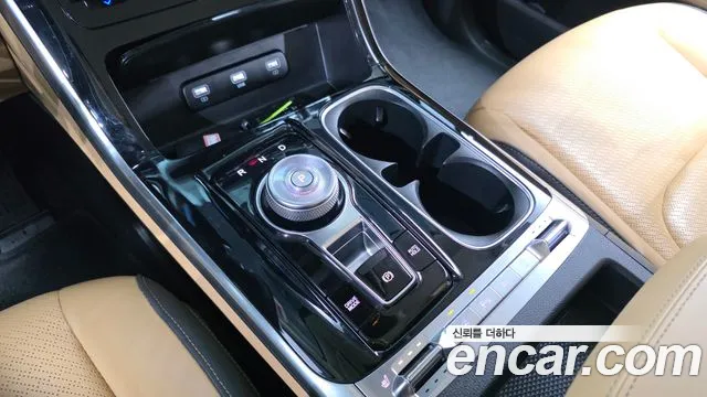 Kia Carnival 4th Gen — Фото автомобиля 12