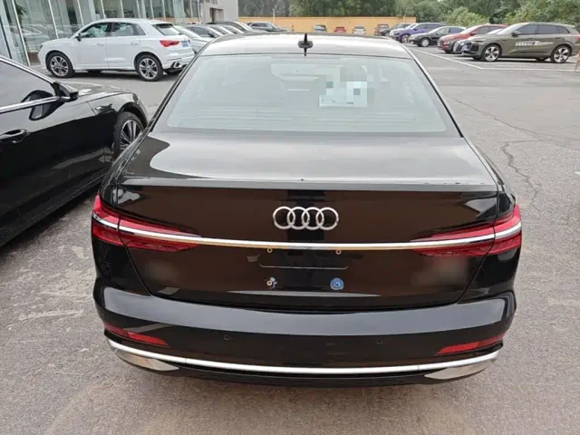 Audi A6L — Фото автомобиля 5