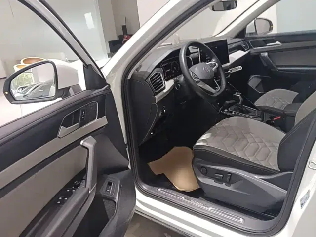 Volkswagen Tayron — Фото автомобиля 15