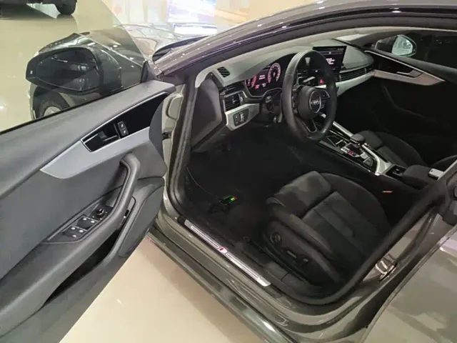 Audi A5 — Фото автомобиля 15