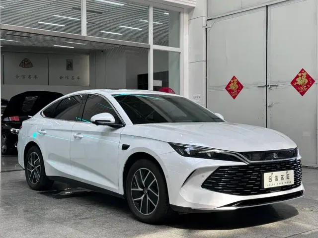BYD Qin L — Фото автомобиля 3