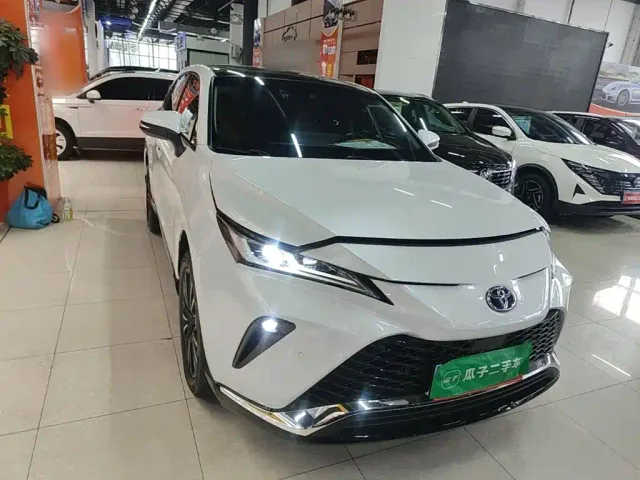 Toyota Venza — Фото автомобиля 2