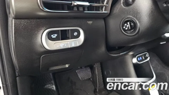 Genesis GV60 — Фото автомобиля 27