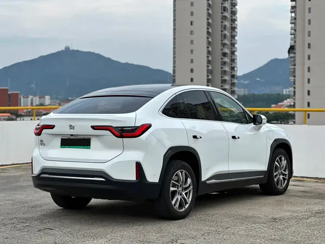 Nio EC6 — Фото автомобиля 9
