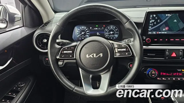 Kia K3 Generation 2 — Фото автомобиля 15