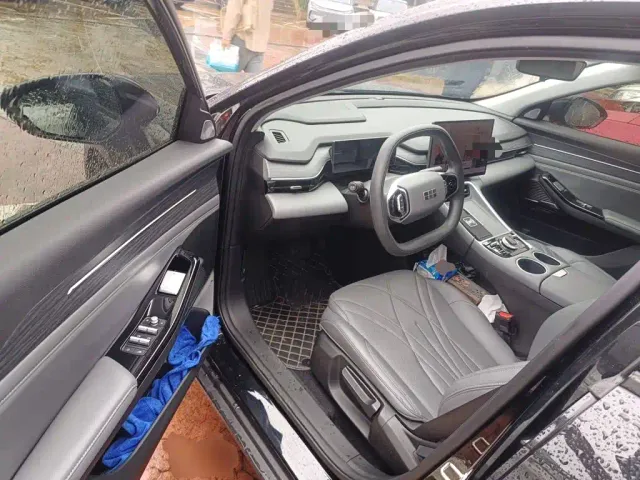 Geely Galaxy L6 — Фото автомобиля 12