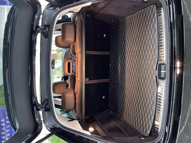 Mercedes-Benz GLE-Class — Фото автомобиля 9