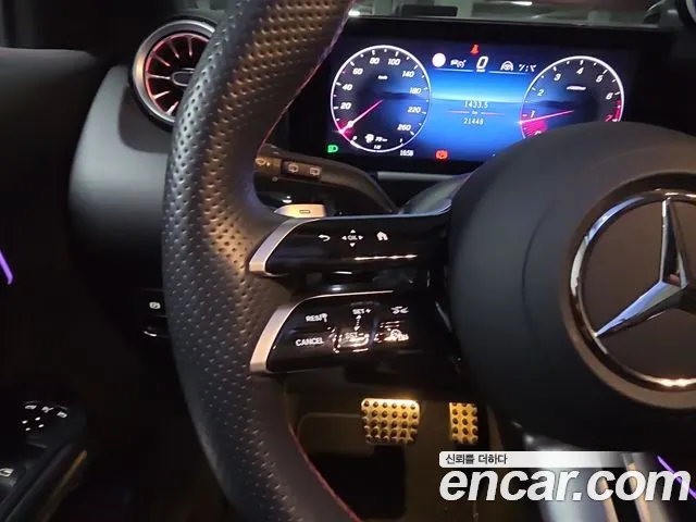 Mercedes-Benz GLA-Class — Фото автомобиля 11