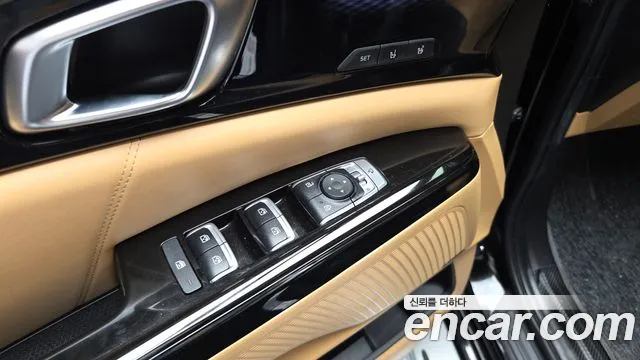 Kia Canival Carnival 4 поколение Бензин 7 мест Signature — Фото автомобиля 8