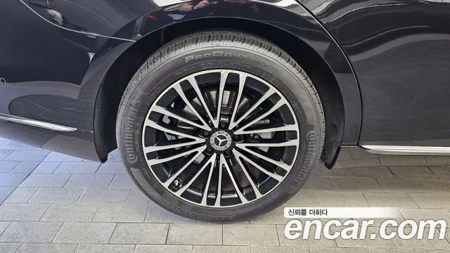 Mercedes-Benz S-Class — Фото автомобиля 5