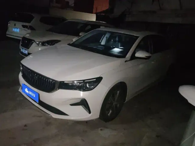 Фотография автомобиля — Geely Emgrand