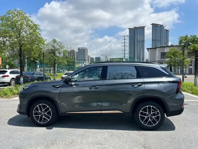 Changan CS75 Plus — Фото автомобиля 7