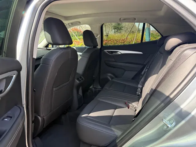 Buick Envision S — Фото автомобиля 6