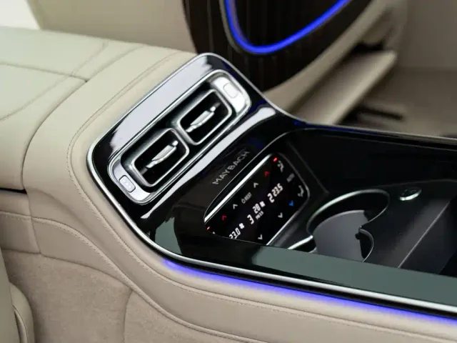 Mercedes-Benz Maybach S-Class — Фото автомобиля 17