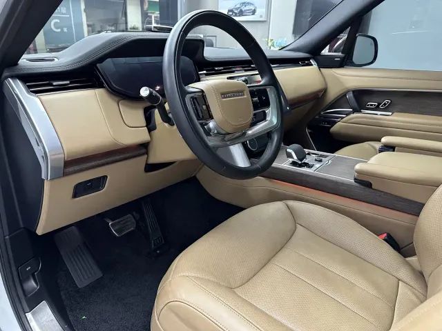 Land Rover Range Rover — Фото автомобиля 6