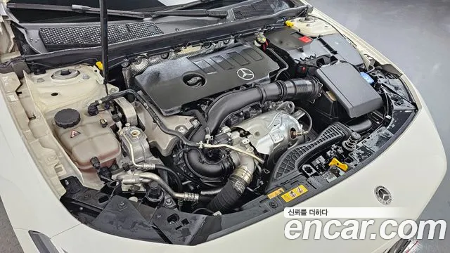 Mercedes-Benz A-Class — Фото автомобиля 6