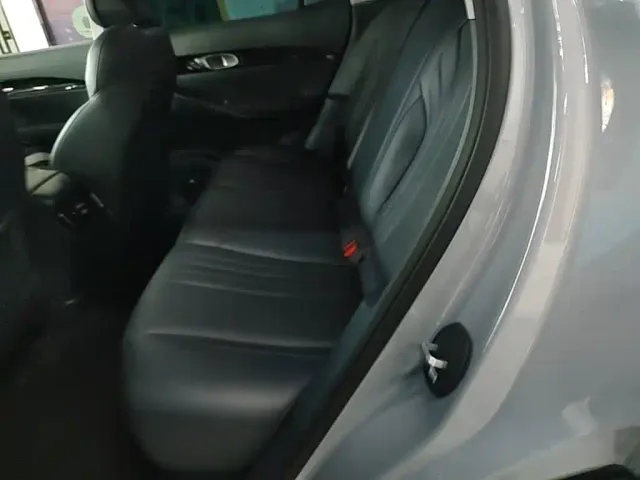 Geely Galaxy E5 — Фото автомобиля 16